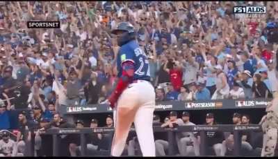 Vladimir Guerrero Jr’s grand slam, bat flip then zoom on Max Fried who just got pulled and is responsible for 2 of the base runners.