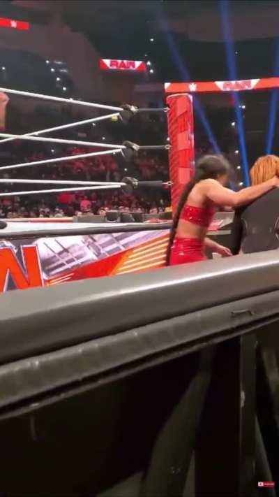 Becky Lynch dark match