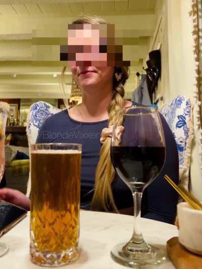 birthday dinner shenanigans 🙈 [gif]