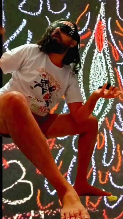 Buceta alienígena satânica do espaço sideral