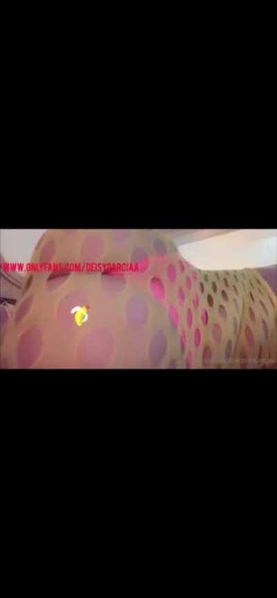 Para hacer que ese qlo le truene como 31 de diciembre 🥴