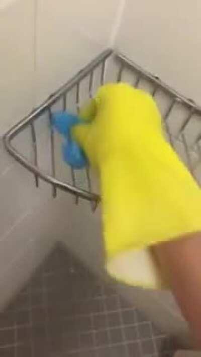 Person makes some awesome music!