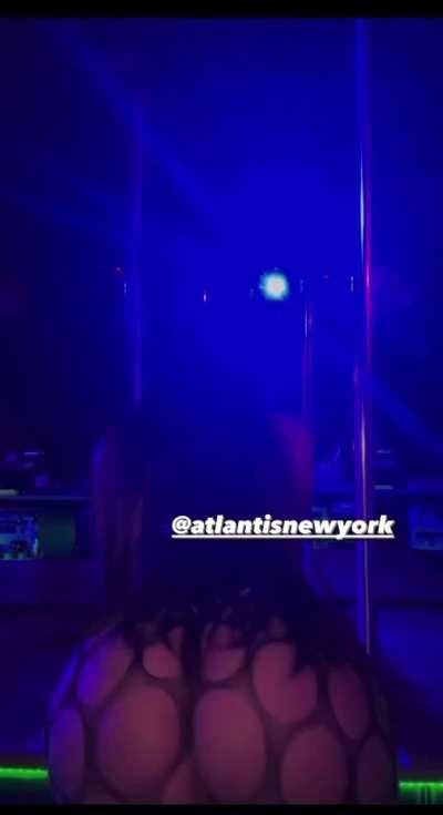 Tattedupholly 🍑🔥🔥