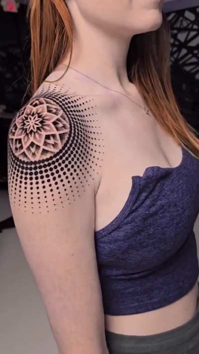 Black geometrical tattoo © Ilya Cascad Kandaurov, United States.