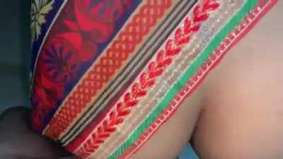 Desi Xxx couple Fucking in sari must watch collection