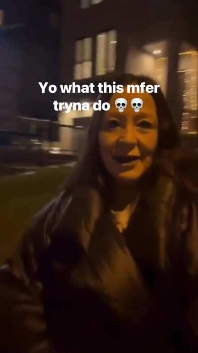 Who the hell is this 💀