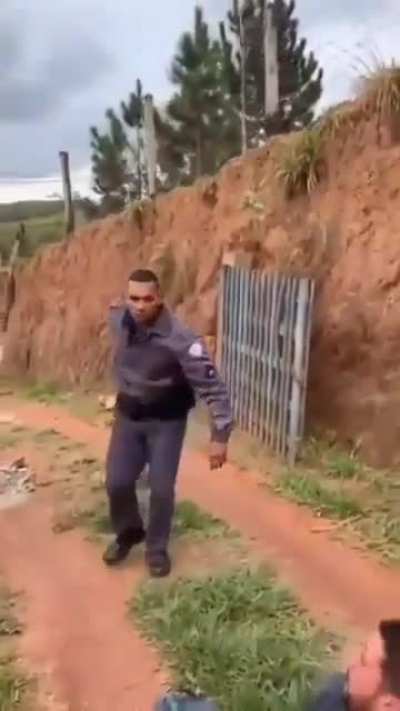 foi pega usando vpn 😧