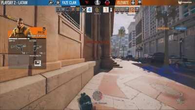 Omg! Look what happened at R6 latam