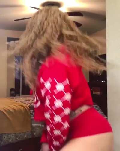 Some of her posts she’s clearly just asking for someone to FUCK