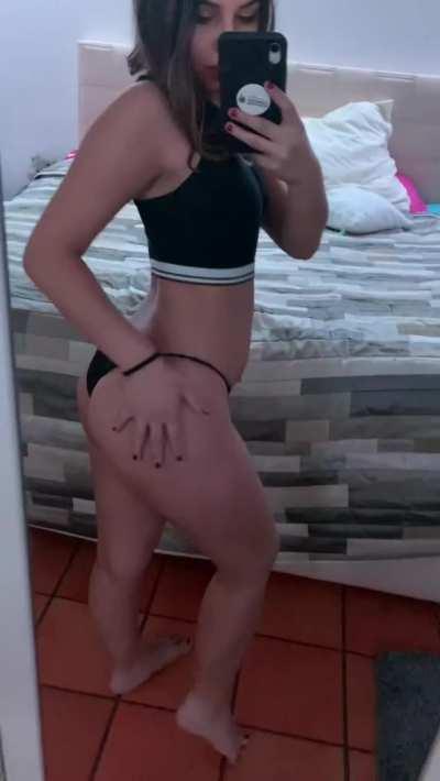 You want to hear it clap?