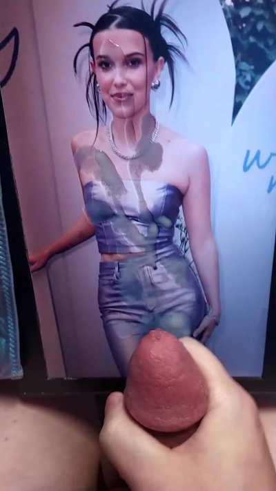 Millie Bobby Brown cum tribute in purple Porn GIF by yaichkict