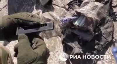 RU POV| FSB officers prevented a terrorist attack against one of the political figures in the Zaporozhye region, which was being prepared by Russian citizen Vitaly Dyatlenko, recruited by the SBU.

During the arrest, Dyatlenko resisted
and was neutralized