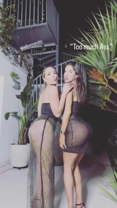 With Jen selter Ass