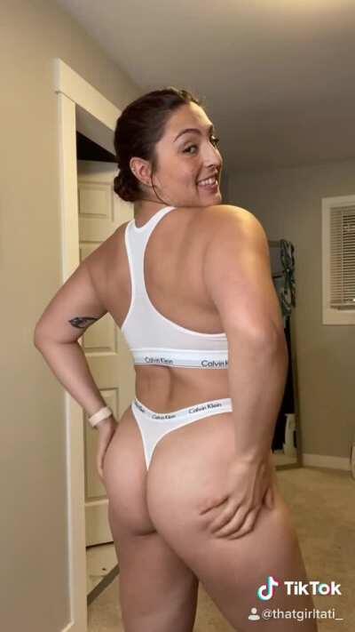 Get her free album in the comments