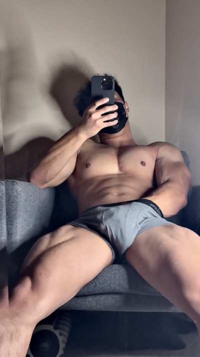 [19] kiss my chest then blow me