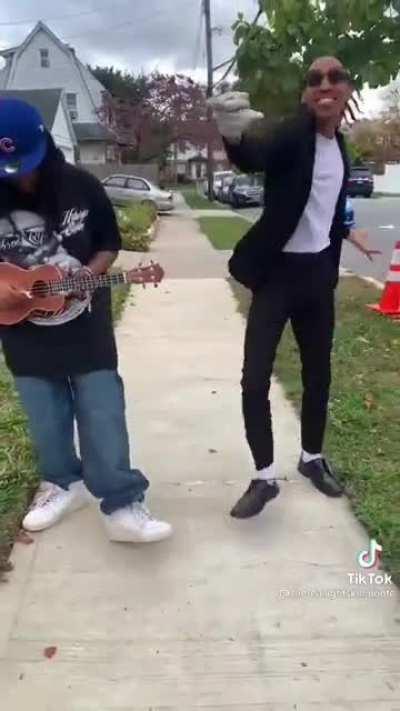 Aubameyang paying tribute to Queen Elizabeth after scoring his first goal for Chelsea