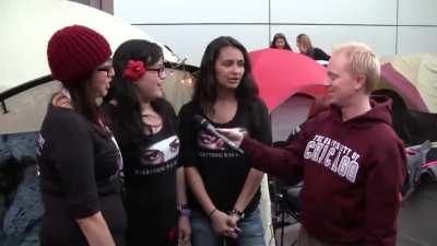 Do you wanna see my Twilight review?