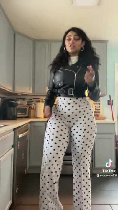 She needs to just take em off