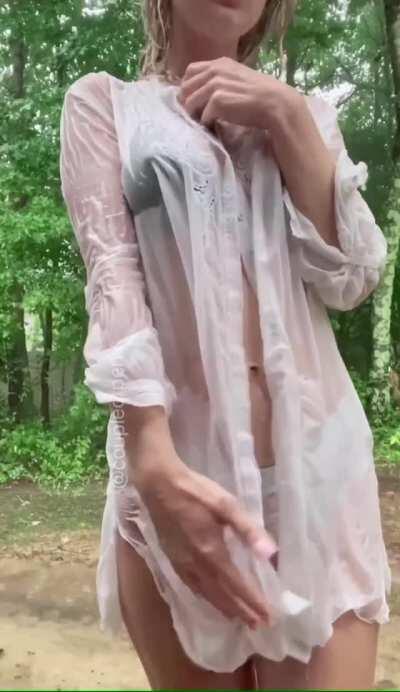 Would you breed me in the rain? [oc]