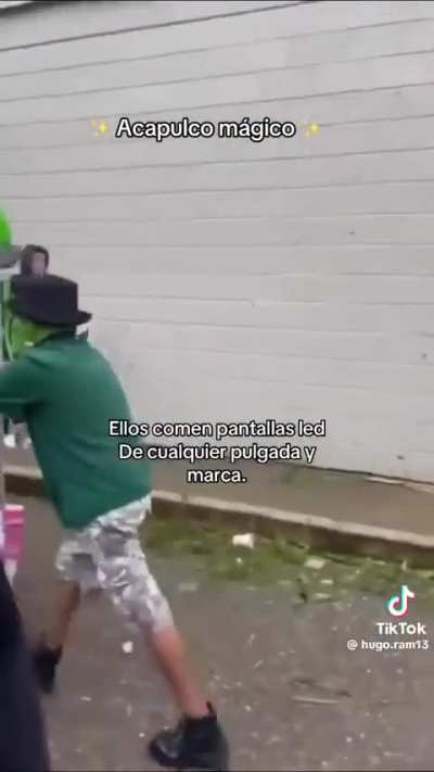 Vale vrg con el mexicano, por que hay tanto pto gandalla 