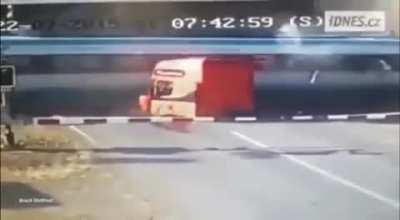 Eita bixo meu caminhão