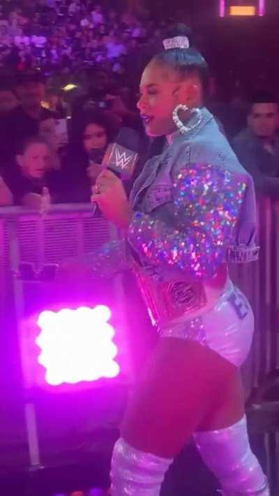 Showing up & showing out!