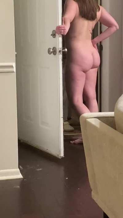 This delivery guy was pretty happy