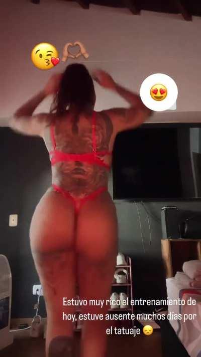 Hoy tocó bailecito 😈😈