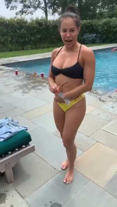 Charly Caruso gets wedgied