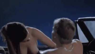 A Blowjob from Anne Hathaway. How long would you last? 👇🏻