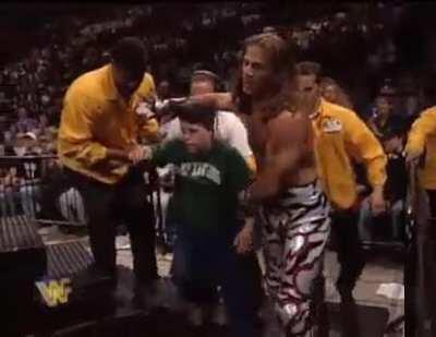 Good Guy Shawn Michaels helps kid with Down Syndrome who jumped the fence