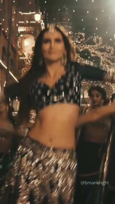 Kriti Sanon 🥵🔥