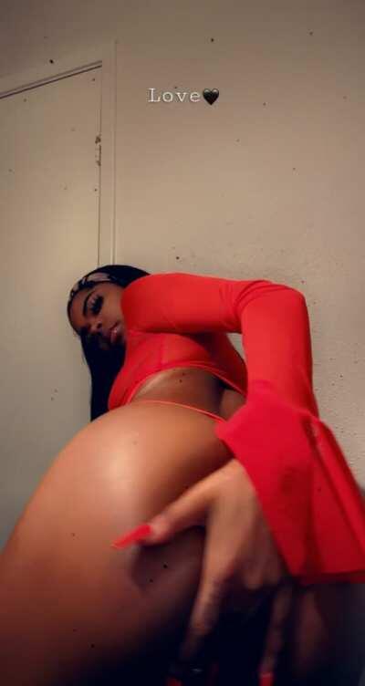 Do you like my Ass?🤤