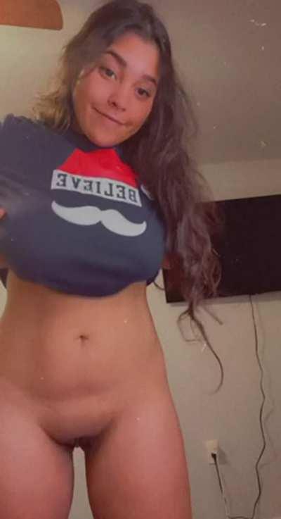 Anybody here likes natural busty Venezuelans