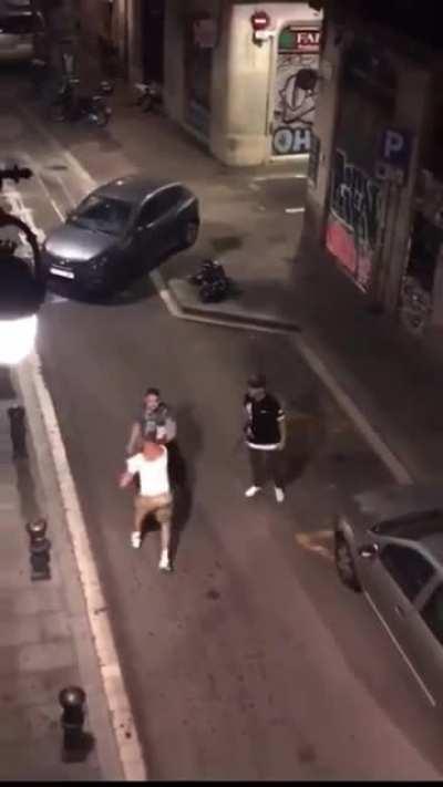 2 Undercover Cops vs a Boxer…