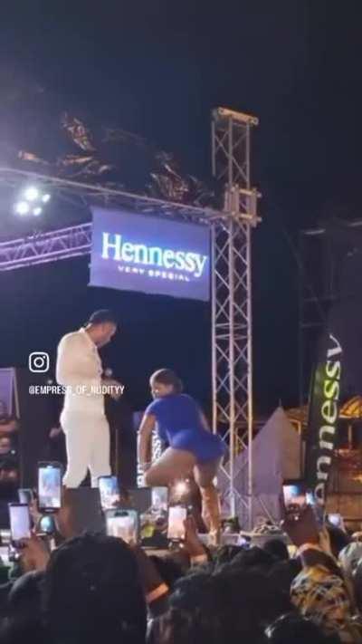 After this me and dexta fucked ☺️🤷🏽‍♀️link in comments 👇🏾