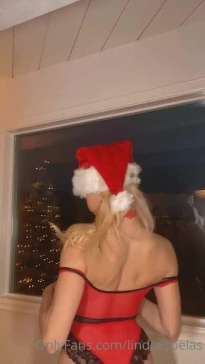 THIS IS FOR THE FOLKS THAT PAY HOMAGE AND DONT MESSAGE WITH BULLSHIT. SALUTE TO YALL AND HAPPY HOLIDAYS!