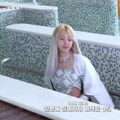 210217 - Stunning Chaeyoung