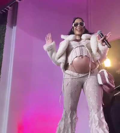Pregnant Kali Uchis