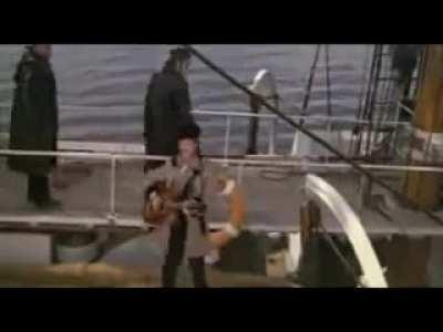 Есть только миг между прошлым и будущим