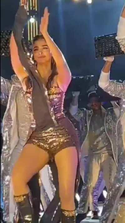 Pooja Hegde. See the amount of sweat reflecting light on the armpit