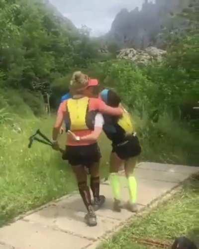 Girl glitches and clips through the ground