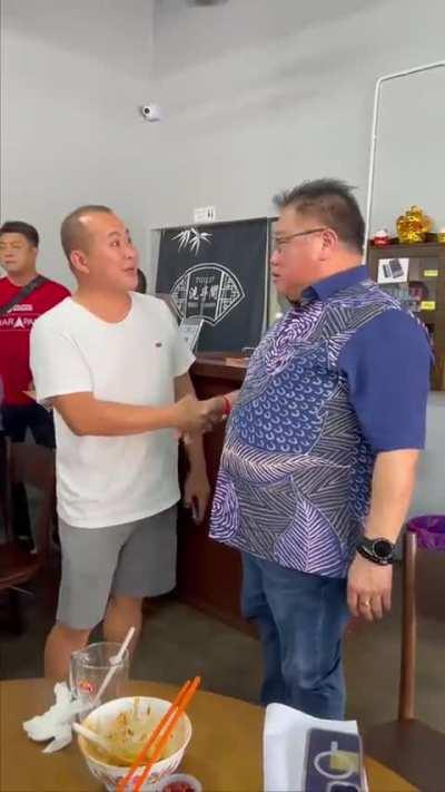 Tiong King Sing’s tummy slaps