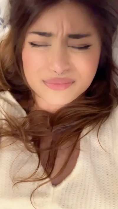 No shame selfie fart girl releases a stinky