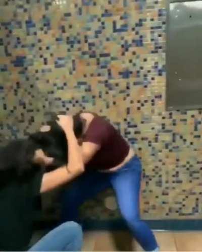 Hot Cheeto girls fighting over a guy