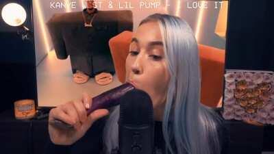 From her “Asmr” video, enjoy ;)