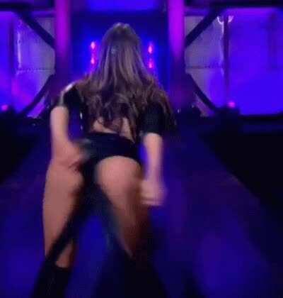 I miss this ass so much (Brooke Tessmacher)