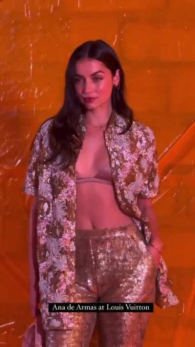 Ana de Armas