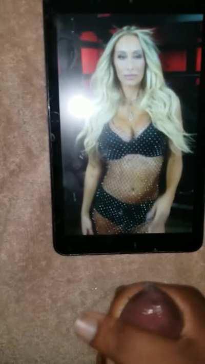 I made a mess for Carmella🤭 The best is yet to cum😉 - Leave a comment