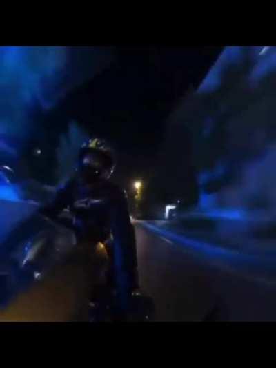 To rob a bike-rider with 1000cc Suzuki